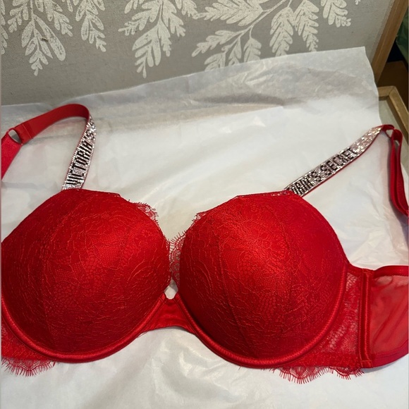 Victoria's Secret Very Sexy Sparkly Strap Bra, - Picture 7 of 9